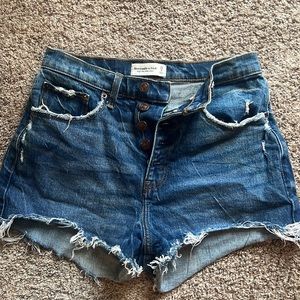 Abercrombie&Fitch curve love high-rise mom Shorts